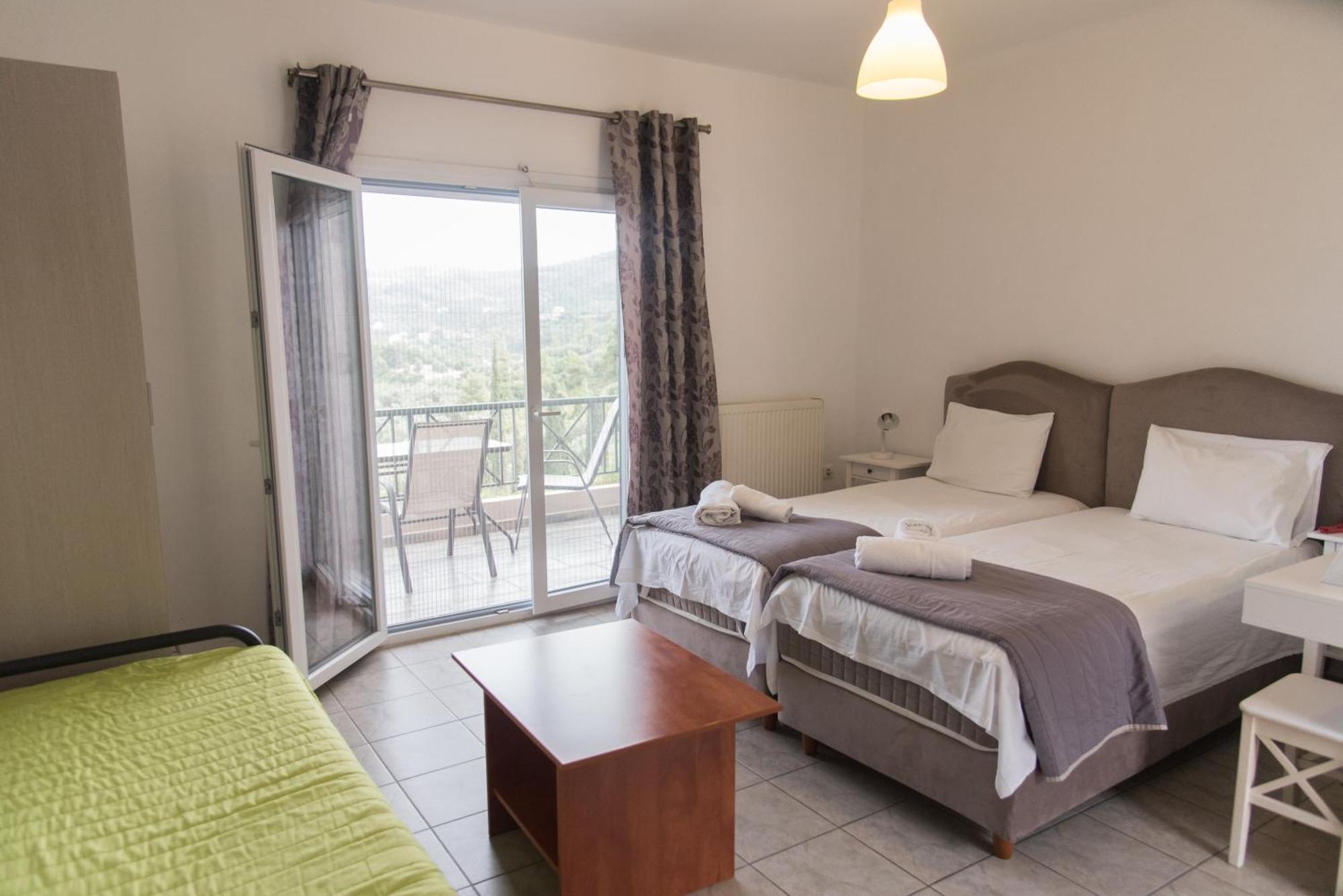 Panorama Hotel Platana Luaran gambar