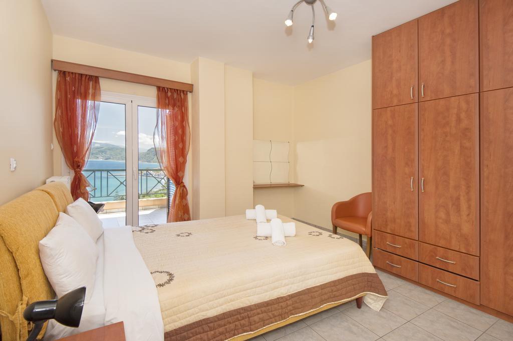 Panorama Hotel Platana Luaran gambar